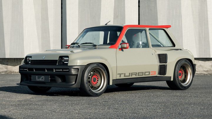 Dieser Renault 5 Turbo 3 hat eine brutale Leistung von 400 PS und Hinterradantrieb.